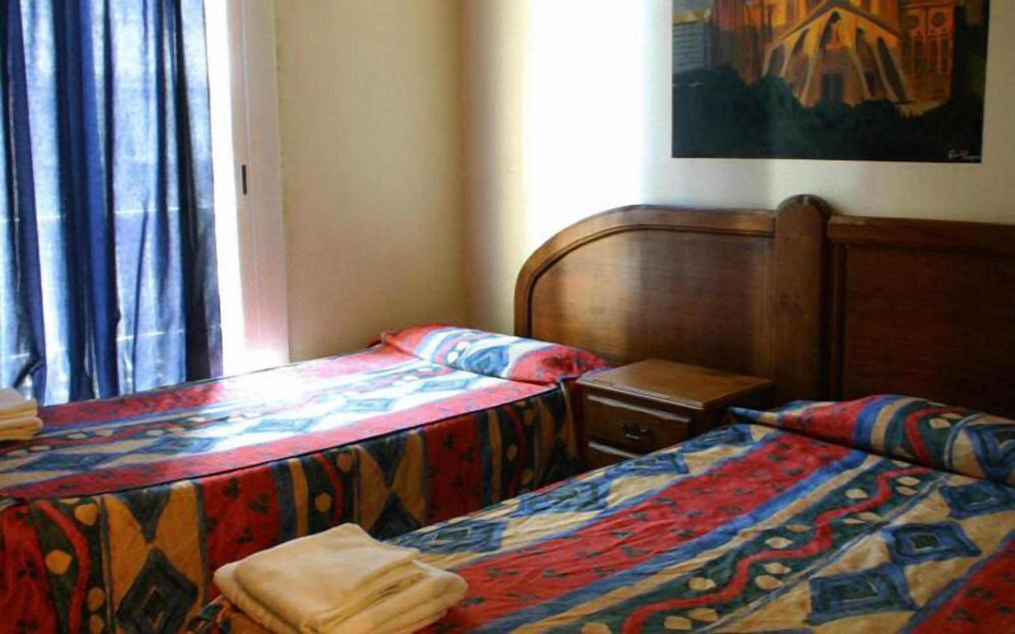 ברצלונה Hostal Eden מראה חיצוני תמונה